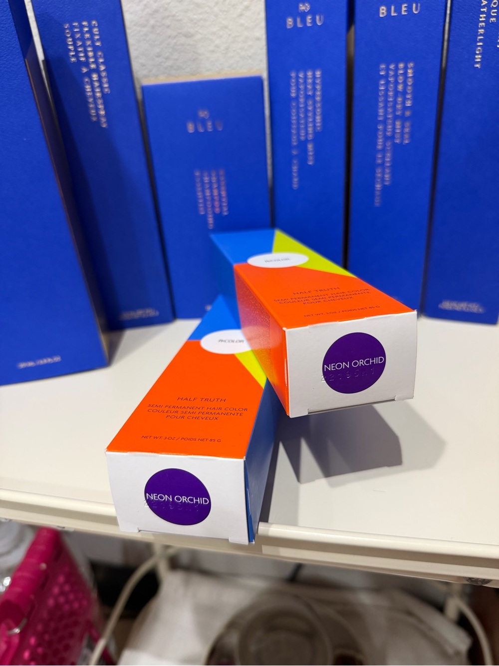 R+Co Neon Orchid Purple/Violet Hair Color
